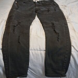Men's Distressed Black Skinny Jeans